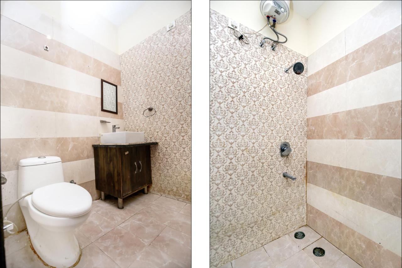 Hotel Woodcrest Zirakpur - Best Family Hotel By - A Unit Of Sidham Group エクステリア 写真