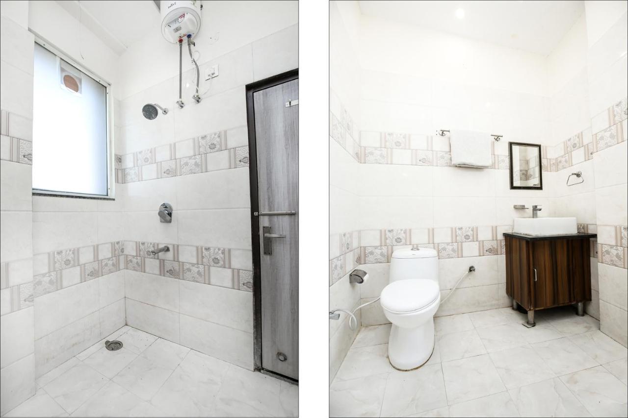 Hotel Woodcrest Zirakpur - Best Family Hotel By - A Unit Of Sidham Group エクステリア 写真